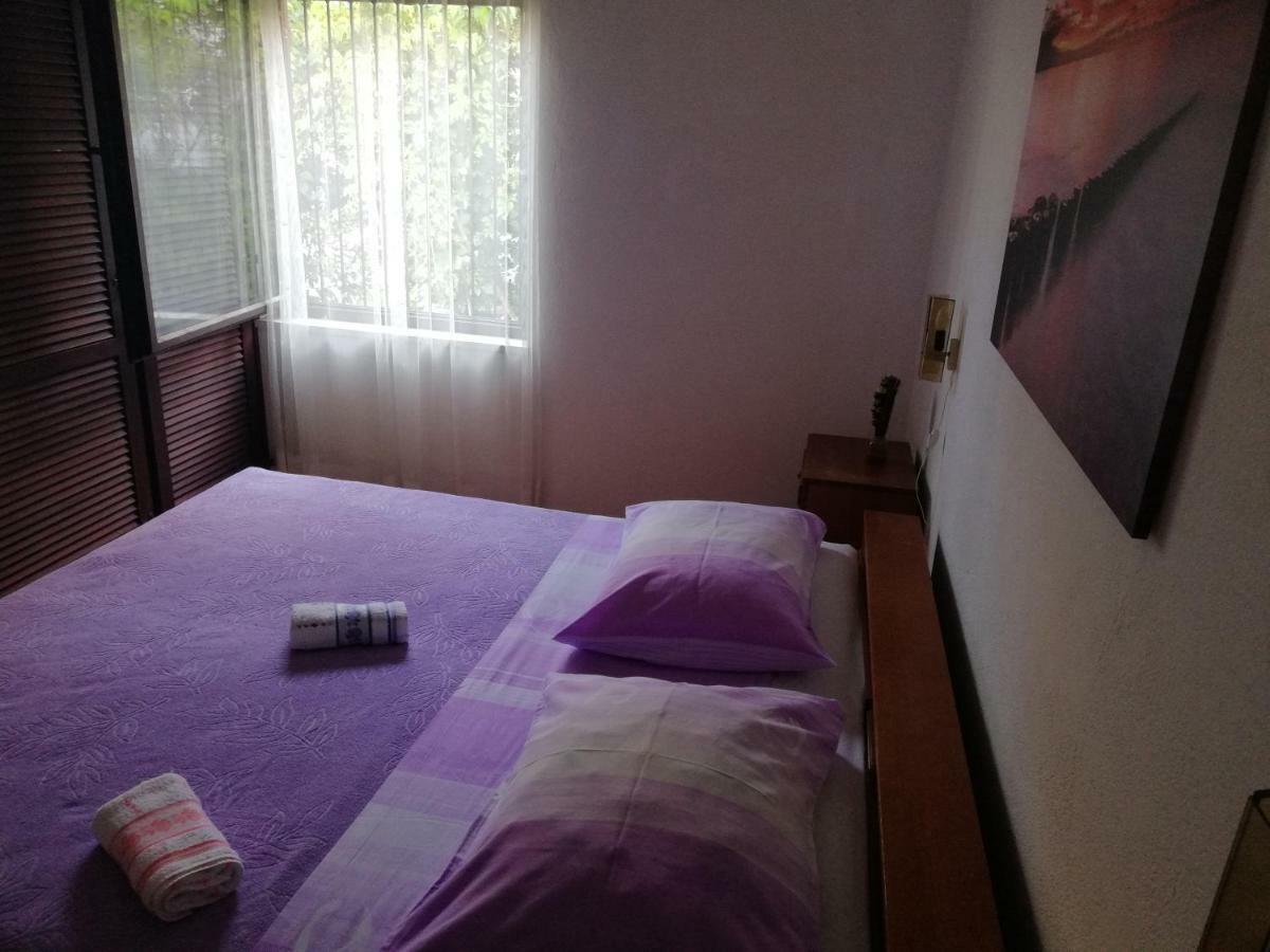 Vacation Home Mirjana Seget Vranjica Eksteriør bilde